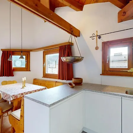 Abitaziun Guardaval 4 - Celerina *