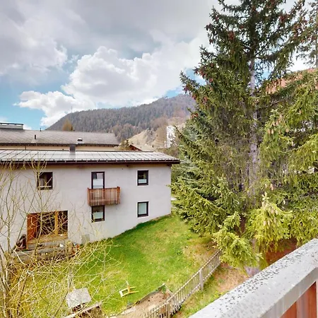 Abitaziun Guardaval 4 - Celerina * Celerina/Schlarigna