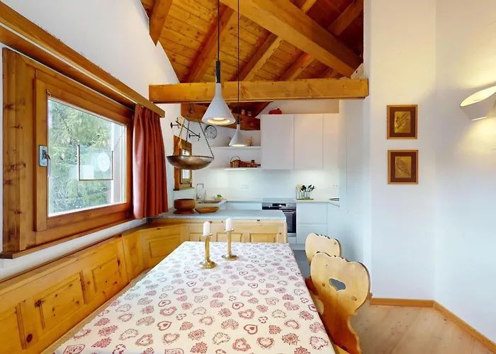 Abitaziun Guardaval 4 - Celerina * Celerina/Schlarigna